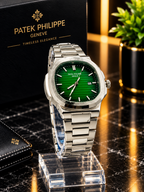 Luxury Green Dial Stainless Steel Men's Watch – Elegant Silver Bracelet Wristwatch
